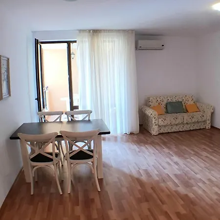 Diamamnt Residence Ap 11B 아파트 써니비치